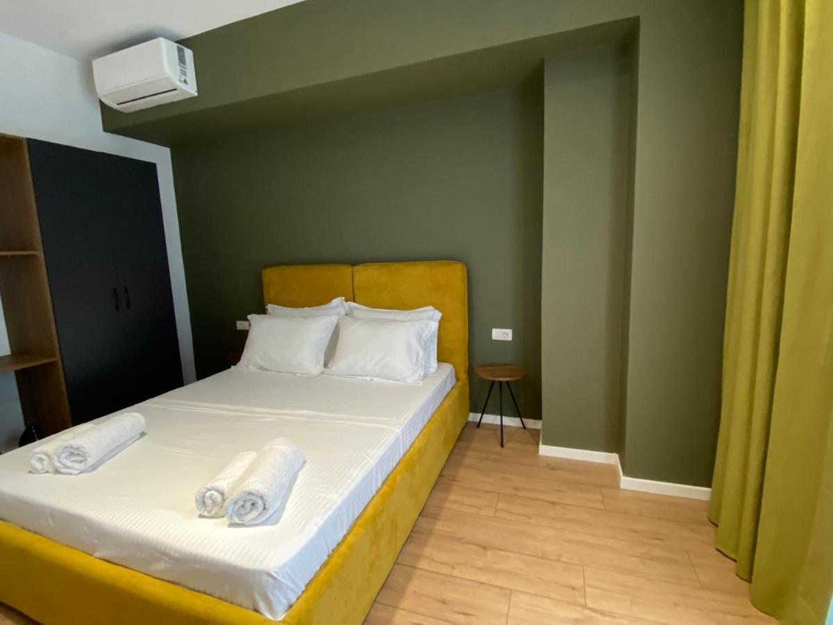 Brand New Apts Located At The City'S Main Square-100 Mbs Wifi Durrës Kültér fotó