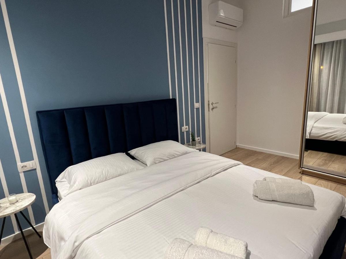 Brand New Apts Located At The City'S Main Square-100 Mbs Wifi Durrës Kültér fotó